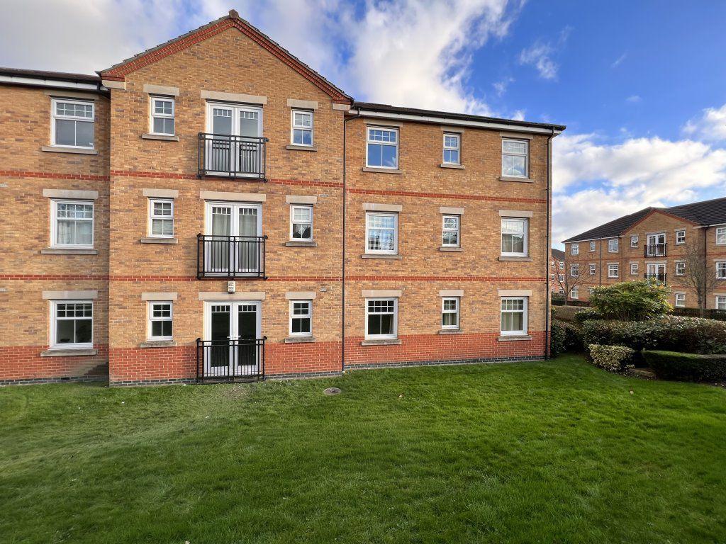 Conisborough Way, Hemsworth WF9 2 bed apartment to rent £700 pcm (£