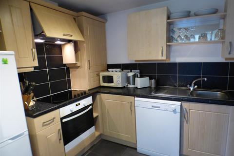 2 bedroom apartment to rent, Bede Courtyard, Winters Pass, Gateshead, Tyne and Wear