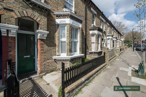 1 bedroom flat for sale, Garden Flat, Third Avenue, W10 4RS