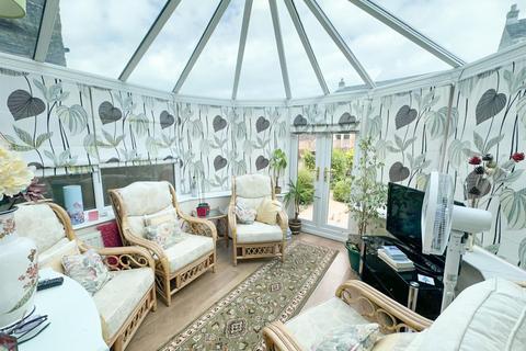 11 Laycock Fields, Cowling, Keighley, BD22 0DN