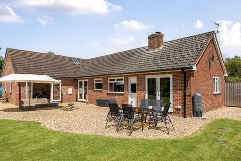 3 bedroom bungalow for sale, North Newnton WILTSHIRE