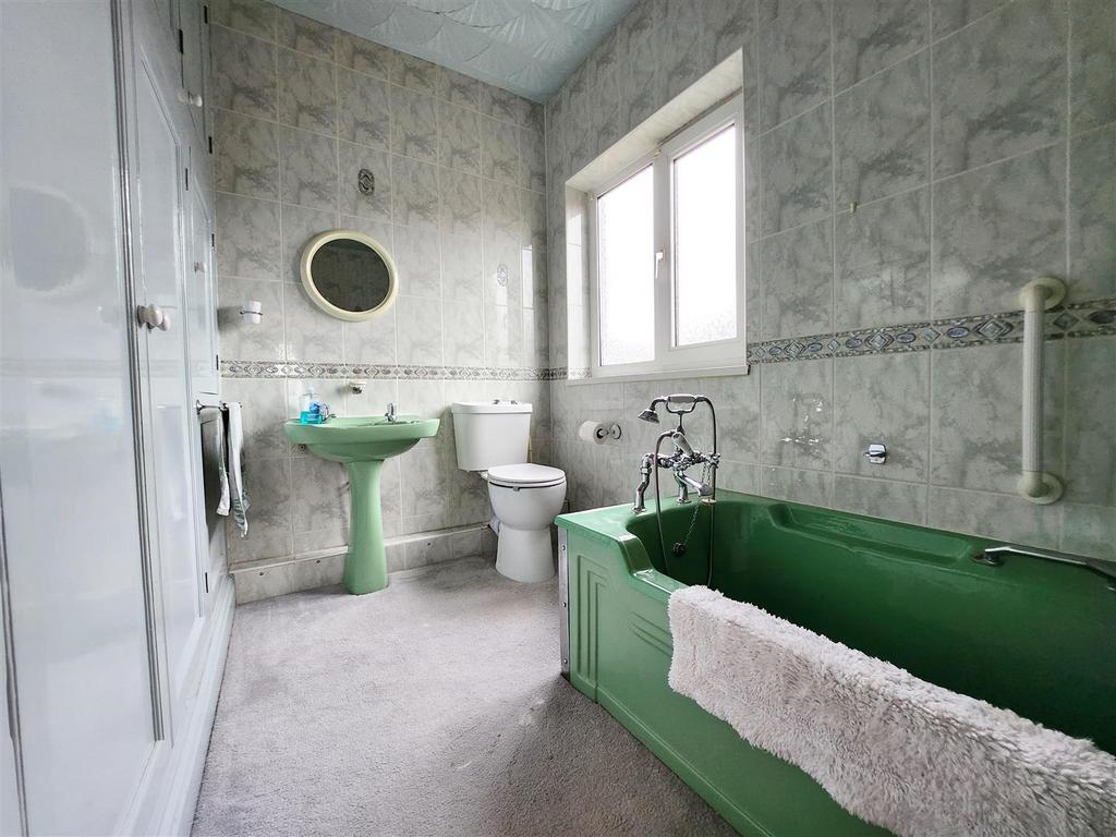 Bathroom/wc