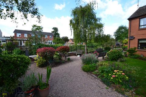 1 bedroom property for sale, Bridge Court, Leominster