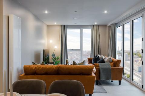 3 bedroom flat to rent, New York Square, Leeds, LS2