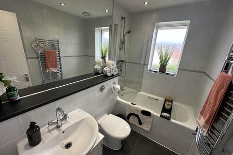 2 bedroom semi-detached house for sale, Riverside Road, Manchester M26