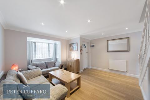 109 Leaforis Road, Cheshunt, Waltham Cross, EN7 6NG