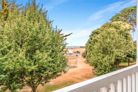 1 bedroom apartment for sale, South Terrace, Littlehampton, West Sussex