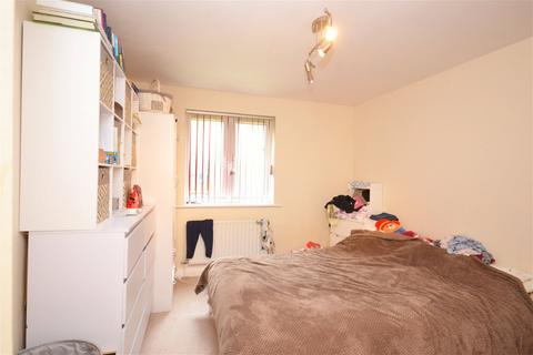 2 bedroom ground floor flat for sale, Bersted Street, Bognor Regis