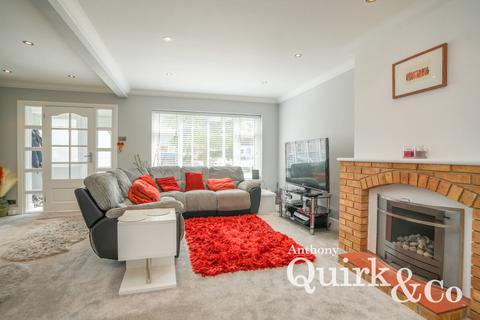 3 bedroom semi-detached house for sale, St. Lukes Close, Canvey Island, SS8