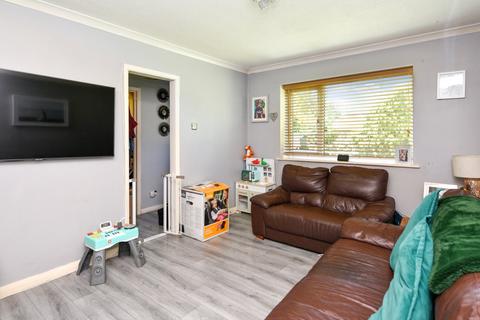 7 Midsummer Meadow, Shoeburyness, Southend-on-sea, SS3 8UU