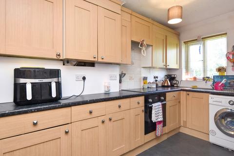 7 Midsummer Meadow, Shoeburyness, Southend-on-sea, SS3 8UU