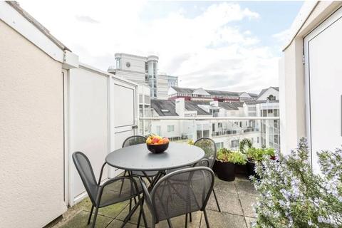 2 bedroom property to rent, Carlyle Court, Chelsea Harbour, London, SW10
