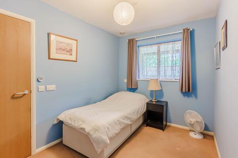 2 bedroom apartment for sale, Drings Close, Over, CB24
