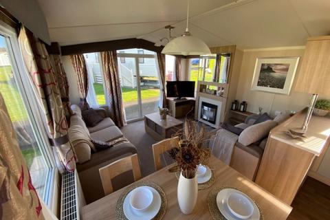 2 bedroom static caravan for sale, Wood Park, Tenby