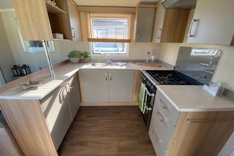 2 bedroom static caravan for sale, Wood Park, Tenby