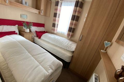 2 bedroom static caravan for sale, Wood Park, Tenby