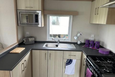 2 bedroom static caravan for sale, Wood Park Leisure Park