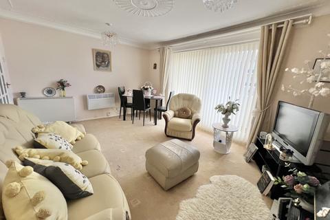 2 bedroom apartment for sale, Duchess Court, Bispham FY2