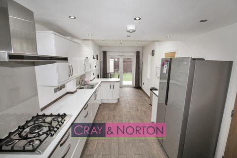 130 Dalmally Road, Croydon, CR0 6LT