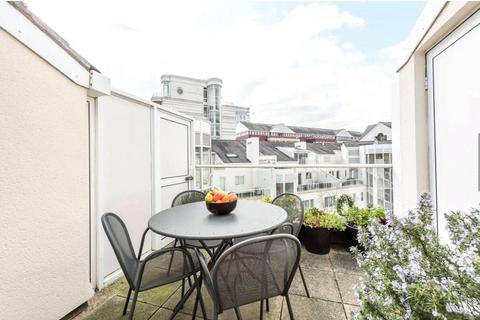 2 bedroom property for sale, Carlyle Court, Chelsea Harbour, London, SW10
