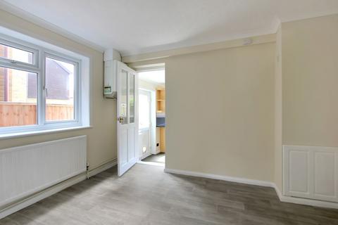 2 bedroom end of terrace house for sale, Wells Close, New Romney TN28