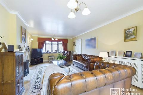 12 Brookside, Billericay, CM11 1DS