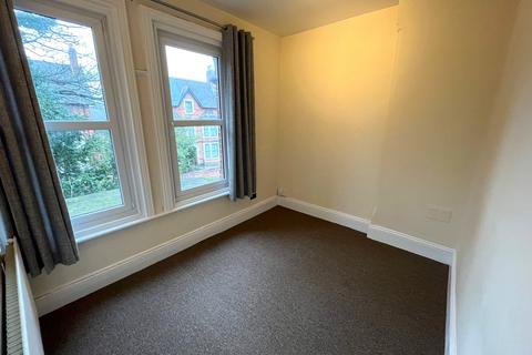 1 bedroom flat to rent, Forest Road West, Nottingham NG7