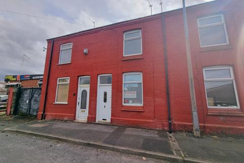 2 bedroom terraced house to rent, Hill Street, St. Helens, WA10