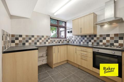 3 bedroom terraced house for sale, Covert Road, Hainault IG6