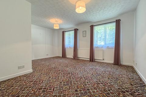 2 bedroom flat for sale, Hinton, Hereford, HR2