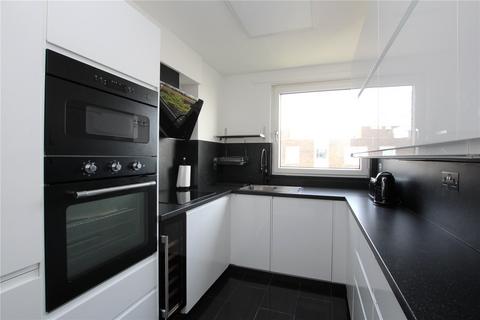 3 bedroom flat to rent, Seabright, West Parade, Worthing, West Sussex, BN11