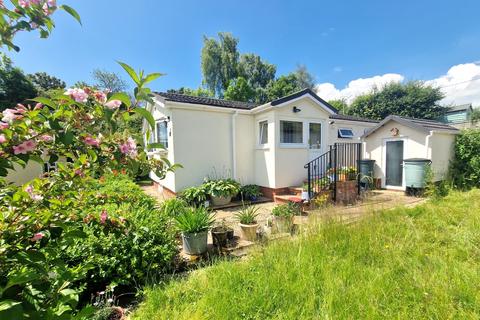2 bedroom park home for sale