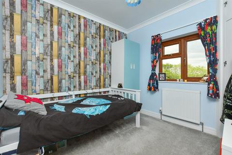 59 The Ridgeway, Chatham, ME4 6PB
