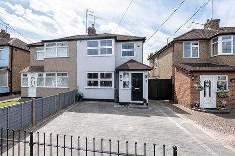 3 bedroom semi-detached house for sale, Grove Road, Rayleigh, SS6