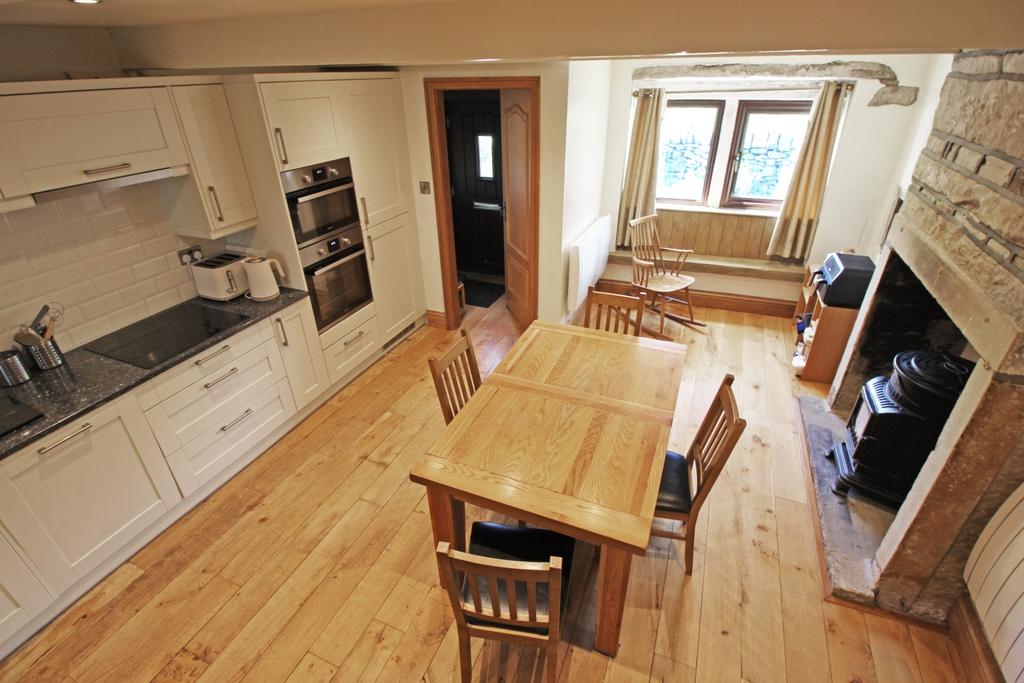 Kitchen   Dining Room