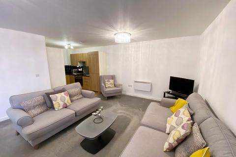 2 bedroom apartment to rent, Hedgerows House, Morden, Surrey