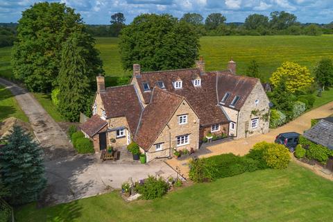 5 bedroom farm house for sale, Bicester OX25