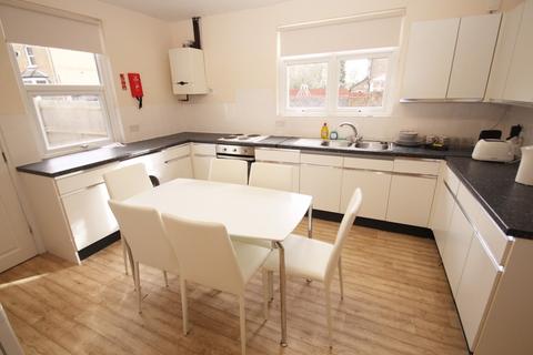 1 bedroom in a house share to rent, Room 4, 48 Cowley Road, Uxbridge