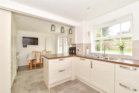 5 bedroom detached house for sale, Eversfield, Southwater, Horsham, West Sussex