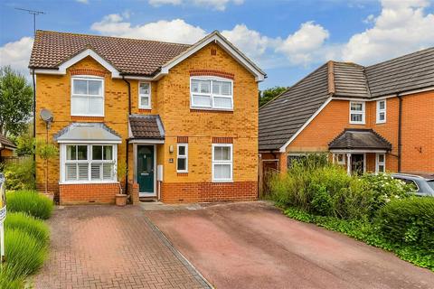 4 bedroom detached house for sale, Eversfield, Southwater, Horsham, West Sussex