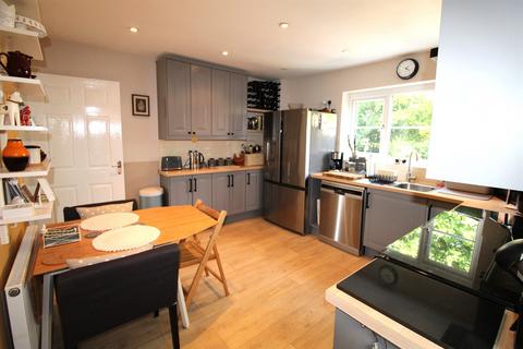 4 bedroom detached house for sale, Tondu, Bridgend CF32