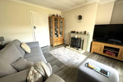 2 bedroom bungalow for sale, Hindle Drive, Filey