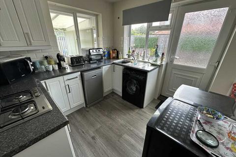 2 bedroom bungalow for sale, Hindle Drive, Filey