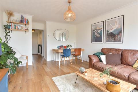 2 bedroom terraced house for sale, The Peverels, Seaford, East Sussex