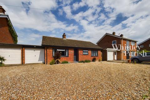 2 bedroom detached bungalow for sale, Park Highatt Drive, Thetford IP25