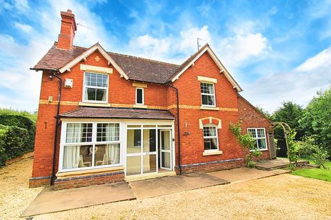 6 bedroom detached house for sale, Main Road, Cropthorne WR10