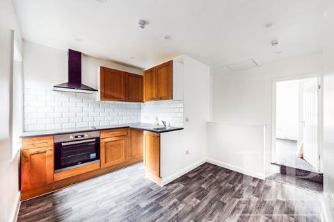 2 bedroom apartment to rent, Crawley, Crawley RH11
