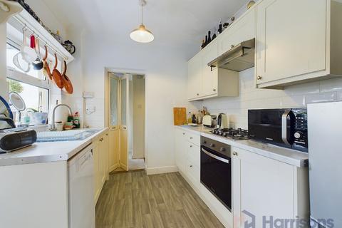 2 bedroom terraced house for sale, Newton Road, Faversham, Kent, ME13 8DZ