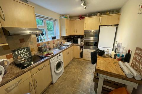 1 bedroom ground floor flat to rent, Locks Lane, Stratton, Dorchester, DT2 9ST