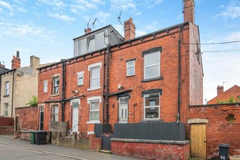 2 bedroom terraced house to rent, Salisbury Road, Leeds, LS12